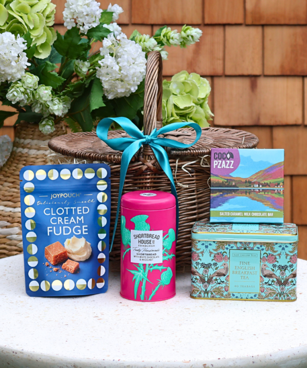The Fine English Tea & Sweets